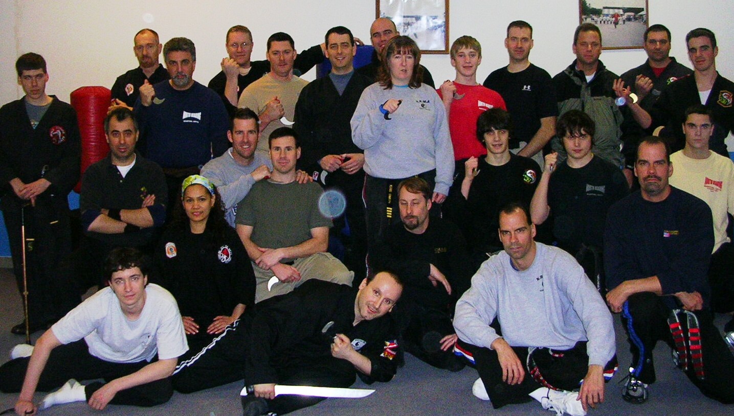 MARI KARAMBIT SIM GROUP Mar 2006
